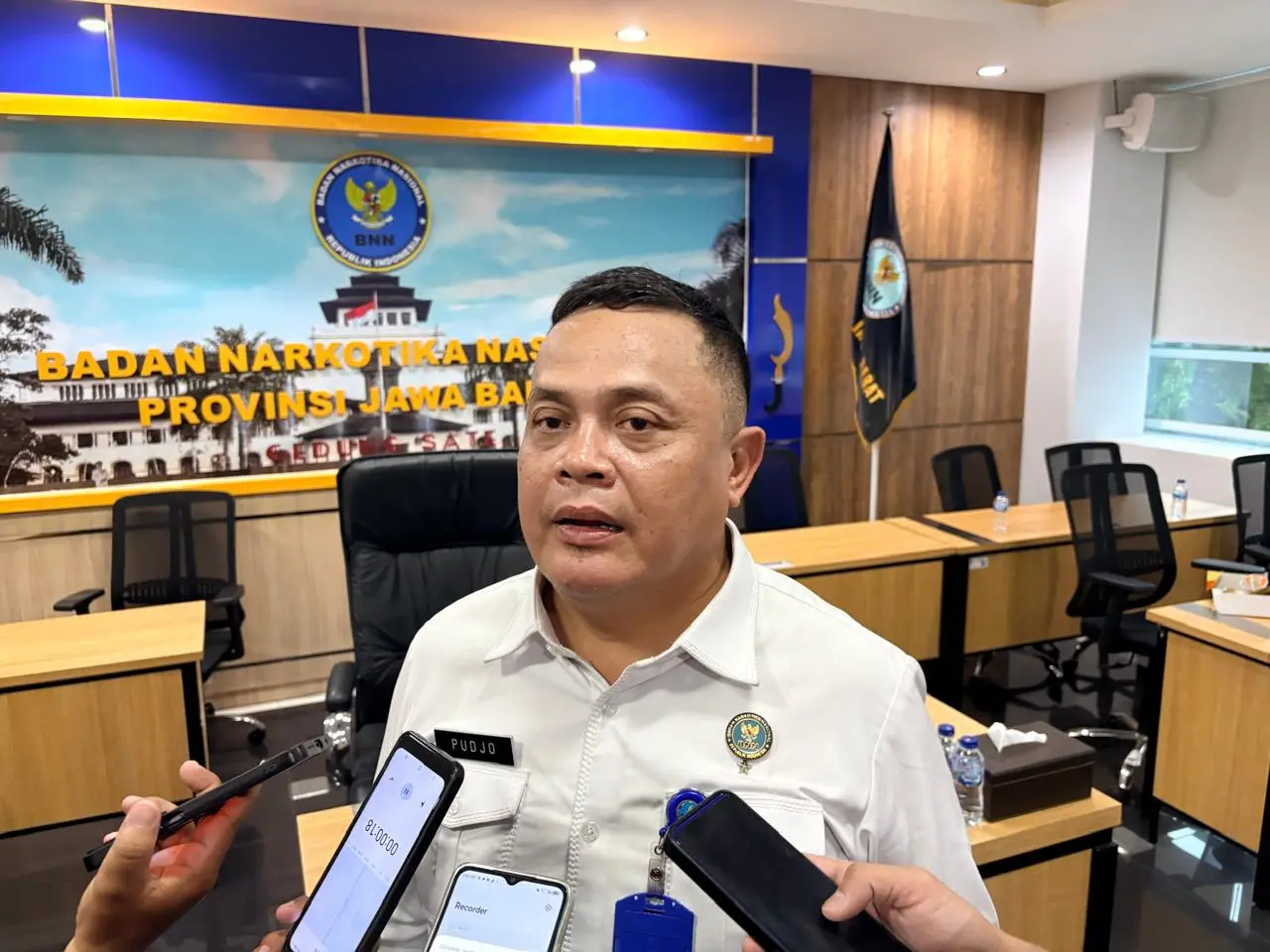 BNN Jabar Awasi Peredaran Etomidat dan Ganja Cair