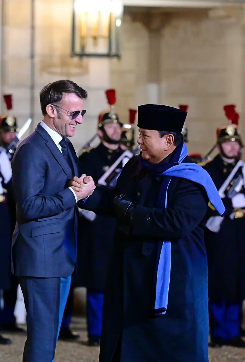 Diplomasi Meja Makan di Paris: Momen Hangat Presiden Prabowo dan Macron di Istana Élysée
