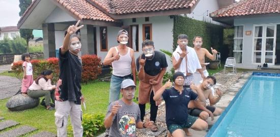 Keluarga Besar Radar Bandung Rayakan HUT ke-23 dengan Family Gathering