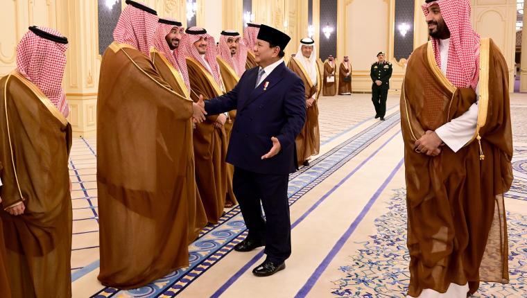 Pertemuan Hangat Presiden Prabowo dan Pangeran MBS