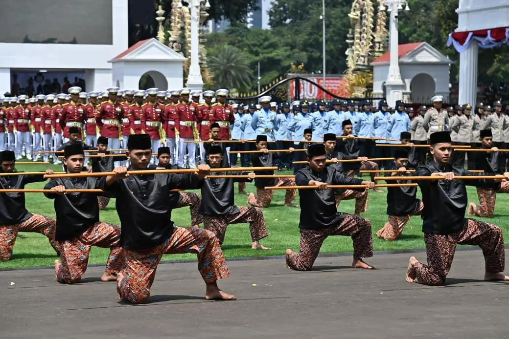 Derap Kuda, Deru Motoris, dan Sakralnya Sang Merah Putih di Istana Merdeka