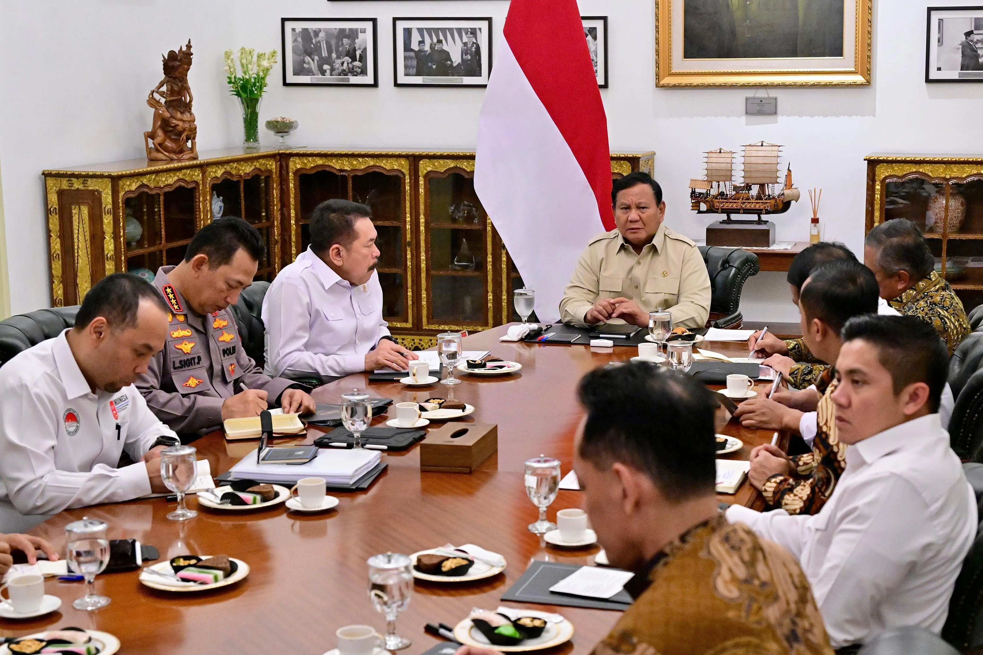 Presiden Prabowo Bahas Kebijakan Bersejarah: Indonesia Bisa Miliki Lahan di Mekkah