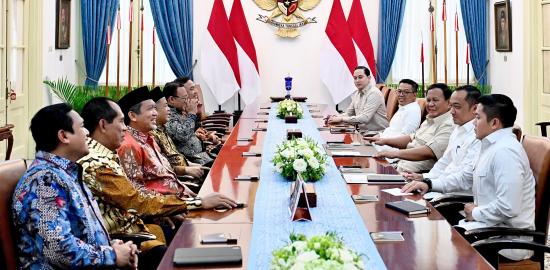 Presiden Prabowo dan PM Anwar Sepakat Perkuat Peran ASEAN dan Stabilitas Kawasan