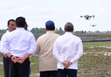 Swasembada Pangan, Presiden Prabowo Pimpin Tanam Padi Serentak di Ogan Ilir