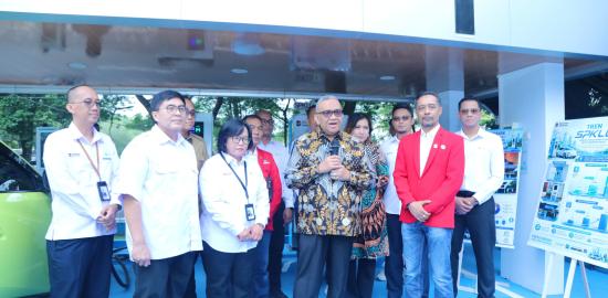 Wamenaker: Serikat Pekerja PLN Harus Jadi Mitra Strategis Manajemen