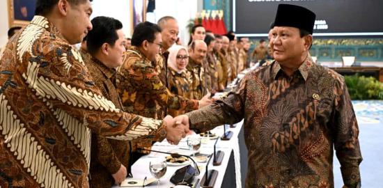 Dari reformasi hukum hingga pertahanan, satu tahun Kabinet Merah Putih dijalankan dengan integritas dan ketegasan