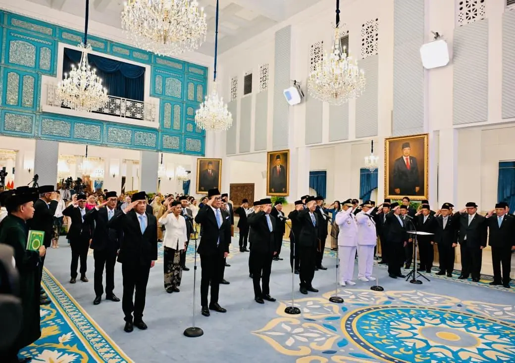 Upacara khidmat di Istana Negara, Presiden Prabowo lantik dua wakil menteri dan dua asisten khusus