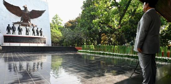 Untuk pertama kalinya, Presiden Prabowo pimpin upacara peringatan Hari Kesaktian Pancasila 2025