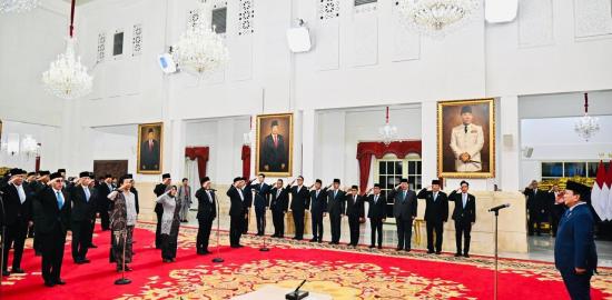 Presiden Prabowo Resmi Lantik 31 Duta Besar Luar Biasa