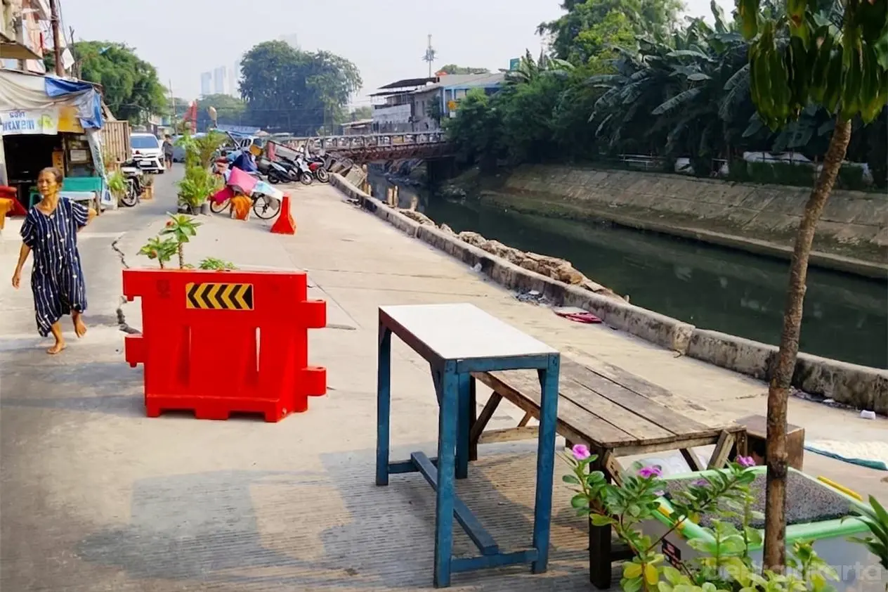 Pramono Sebut Penanganan Jalan Ambles di Pulo Gadung Jadi Prioritas