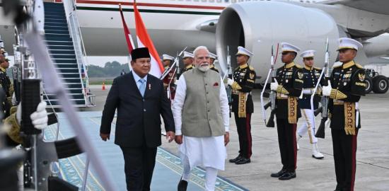 Presiden Prabowo Sambut PM Narendra Modi, Awali Kunjungan Kenegaraan yang Perkuat Kemitraan Strategis Indonesia - India