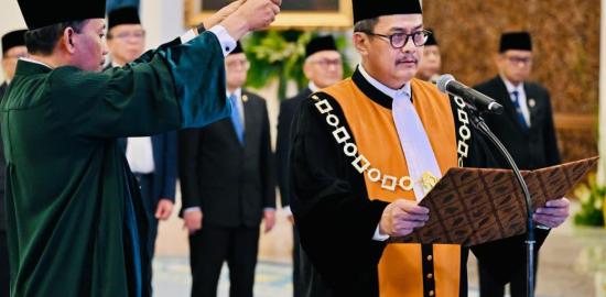 Presiden Prabowo Saksikan Pengucapan Wakil Ketua Mahkamah Agung Bidang Non Yudisial