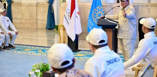 Presiden Prabowo Lepas Kontingen SEA Games Minta Kumandangkan Indonesia Raya