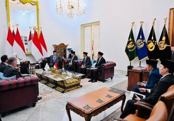 Audiensi Presiden Prabowo Dengan Sekjen Liga Muslim Dunia