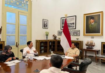 Presiden Prabowo Terima Laporan DEN Bahas Penguatan Sektor Produktif
