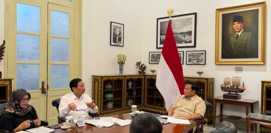 Presiden Prabowo Terima Laporan DEN Bahas Penguatan Sektor Produktif