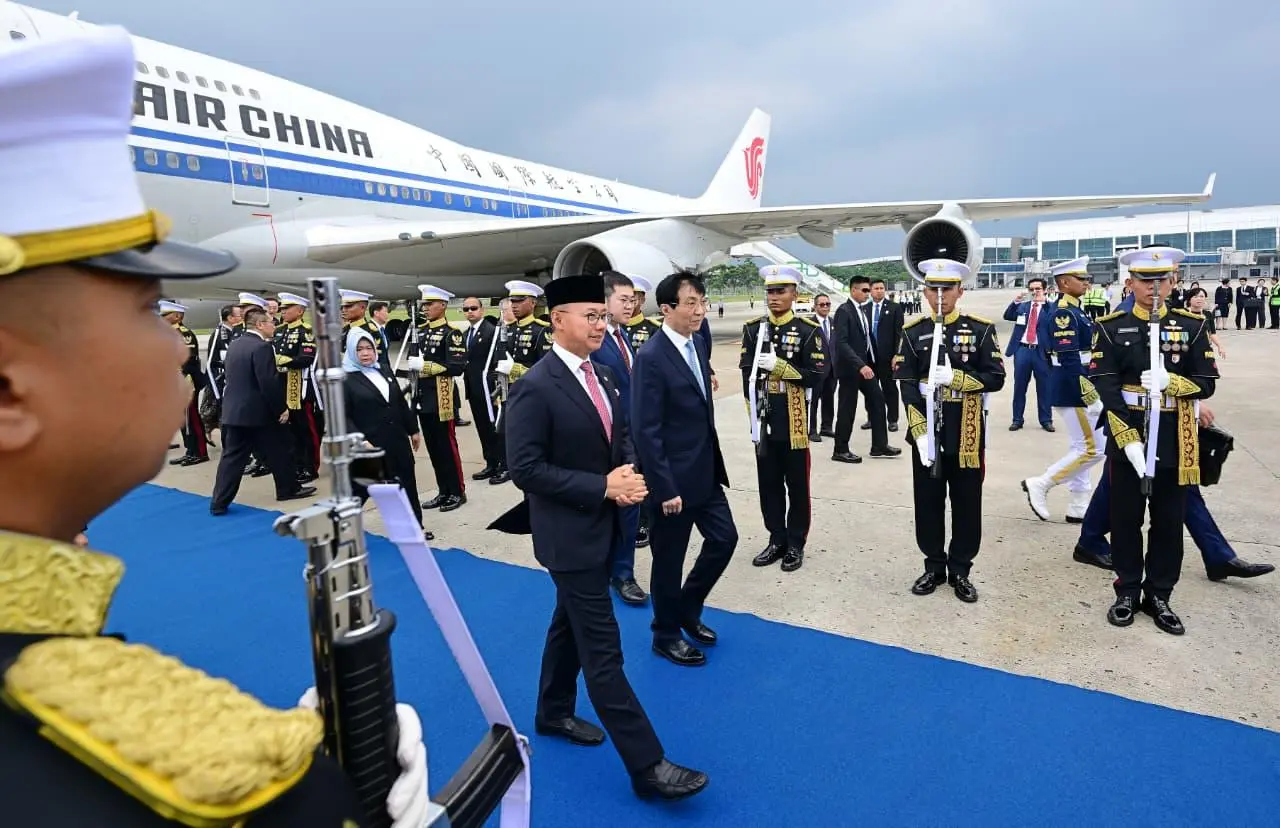 Ketua MPR RRT Wang Huning Tiba di Jakarta Perkuat Diplomasi Strategis Indonesia Tiongkok