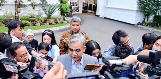 Presiden Prabowo Bahas Penanggulangan Bencana di Tiga Provinsi Dengan Ketua MPR RI