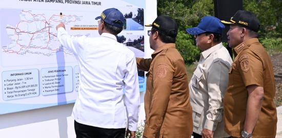 Presiden Prabowo Resmikan 1.151 Kilometer Jalan Daerah di 37 Provinsi, Perkuat Konektivitas hingga Pelosok Indonesia
