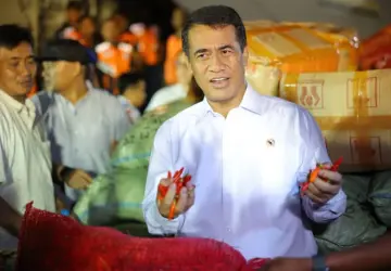 Mentan Amran Serap 40 Ton Cabai dari Petani Aceh, Dikirim ke Jakarta dengan Pesawat Hercules