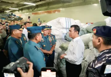 Mentan Amran: Sinergi Kementan dan TNI AL Percepat Penyaluran Bantuan Bencana Sumatra