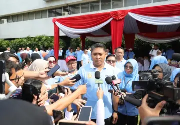 Wamentan Sudaryono Pastikan Pemulihan Sawah Terdampak Bencana di Tiga Provinsi