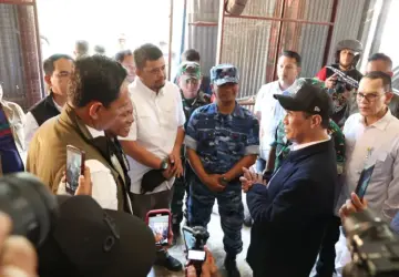 Mentan Amran Lepas 207 Truk Bantuan untuk Korban Banjir Sumatra