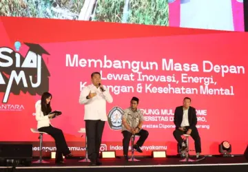 Tinjau Lokasi Bencana, Mentan Amran Pastikan Stok Beras Aman dan Sawah Dipulihkan