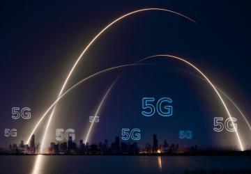 Teknologi 5G: Dampak Revolusioner pada Industri IT