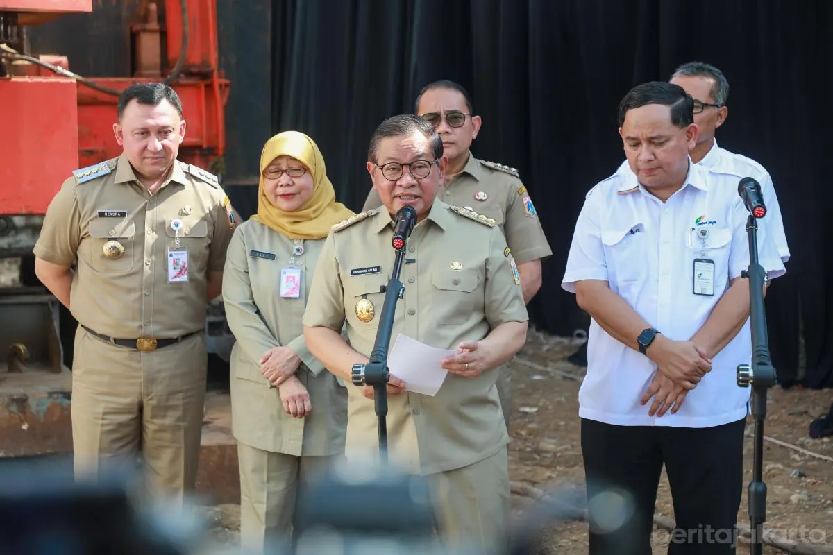 Gubernur DKI Minta Inspektorat Periksa Oknum Manipulasi Laporan JAKI dengan AI