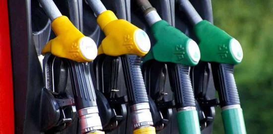 [SALAH] Cek Fakta: Benarkah Harga Pertamax Turun Jadi Rp10.500 per Liter?
