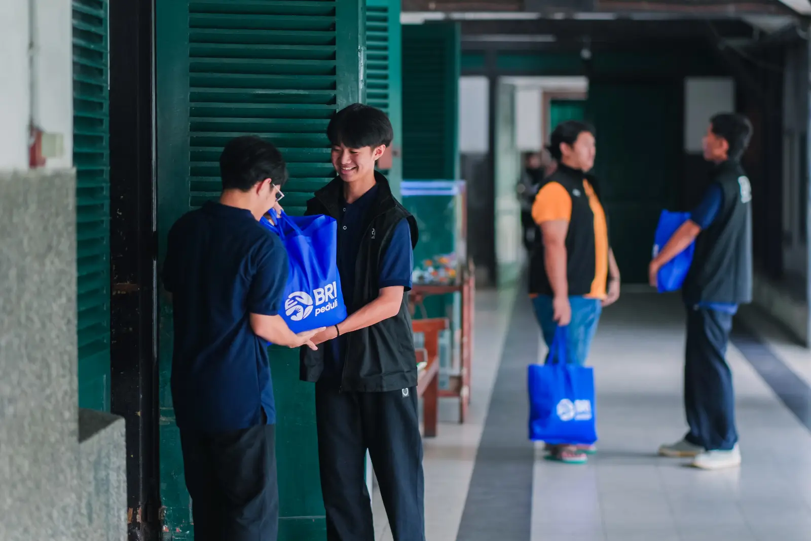 BRI Peduli Salurkan 10.050 Paket Sembako di Momen Paskah 2026