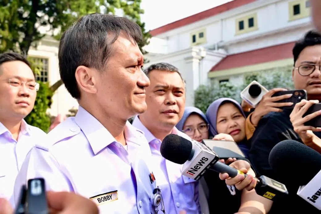 Presiden Prabowo Instruksikan Modernisasi Stasiun Gambir dan Percepatan Penanganan Perlintasan Sebidang