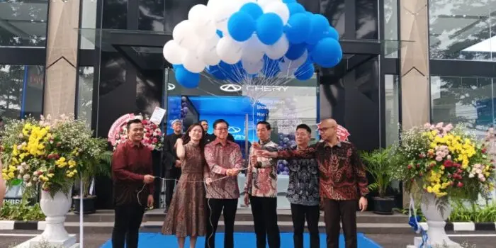 Chery Tambah Dealer Baru di Bandung, Bidik Pasar Otomotif Jawa Barat yang Terus Tumbuh