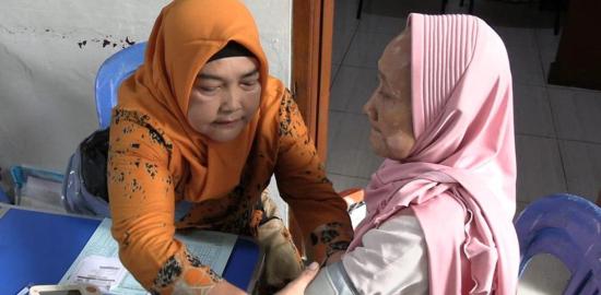 1.600 Lansia dan Balita di Utan Panjang Dapat Layanan Kesehatan Posyandu - Posbindu