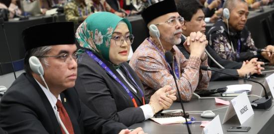 Menaker Yassierli di ILC 114: Perempuan Harus Menjadi Penggerak Utama Transformasi Dunia Kerja