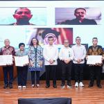 Menaker Tekankan Kesehatan Mental Jadi Bagian Penting dalam SMK3