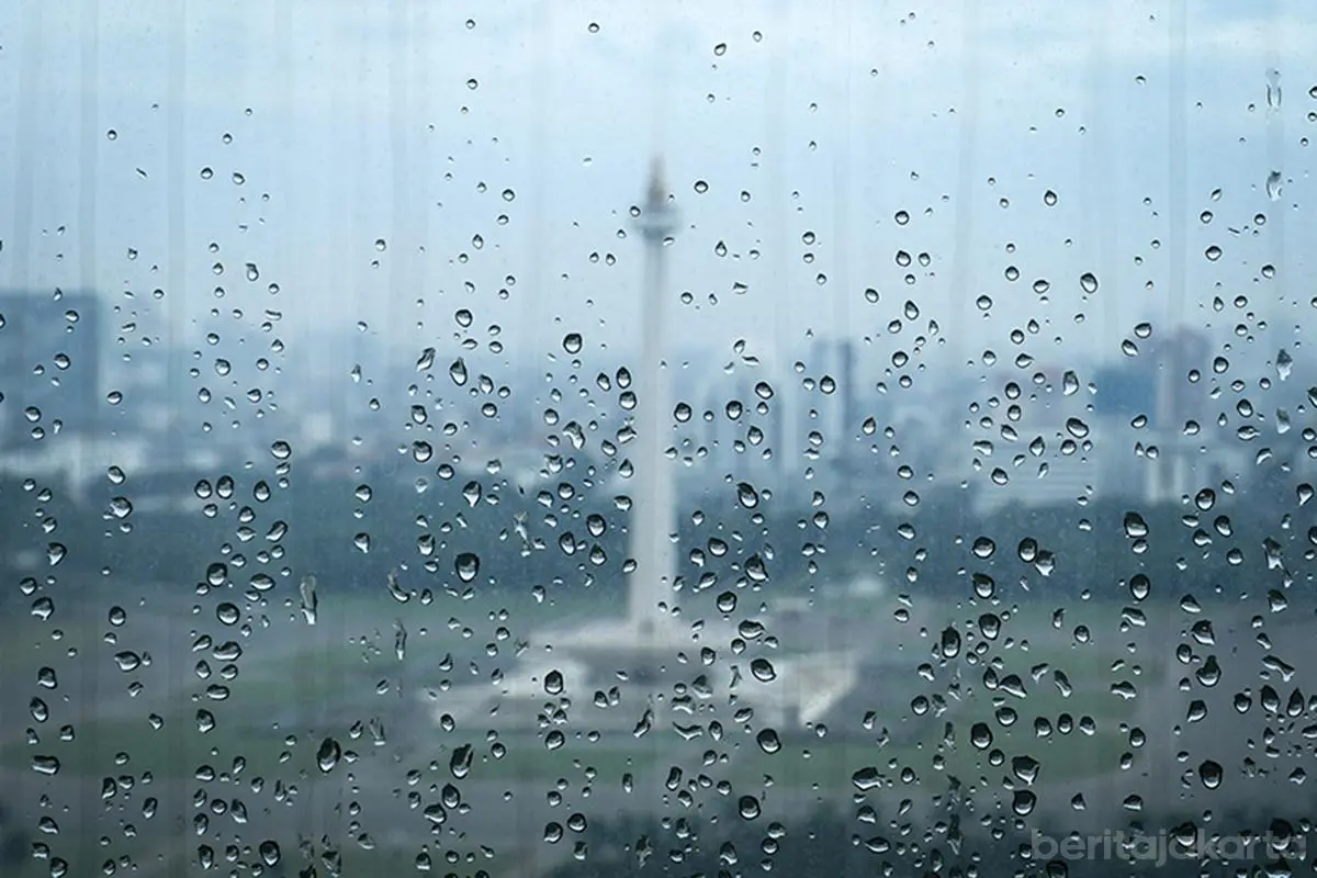Prakiraan Cuaca Jakarta Hari Ini: Hujan Ringan dan Berawan Menyapa Ibukota
