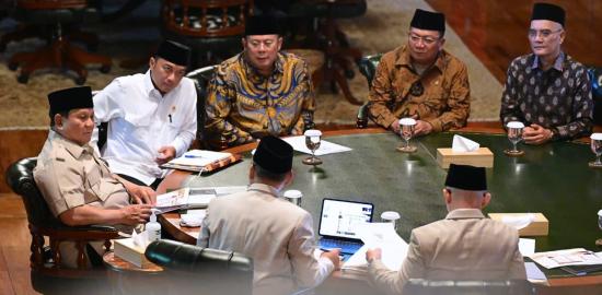 Presiden Prabowo Apresiasi Penyelenggaraan Haji 2026, Dorong Peningkatan Layanan dan Percepatan Masa Tunggu Jamaah