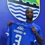 Fakta Menarik Gabriel Mutombo di Persib Bandung, Nomor 3 hingga Kontrak Mulai Terungkap