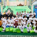 TP PKK Sawah Besar Santuni 40 Yatim dan Dhuafa