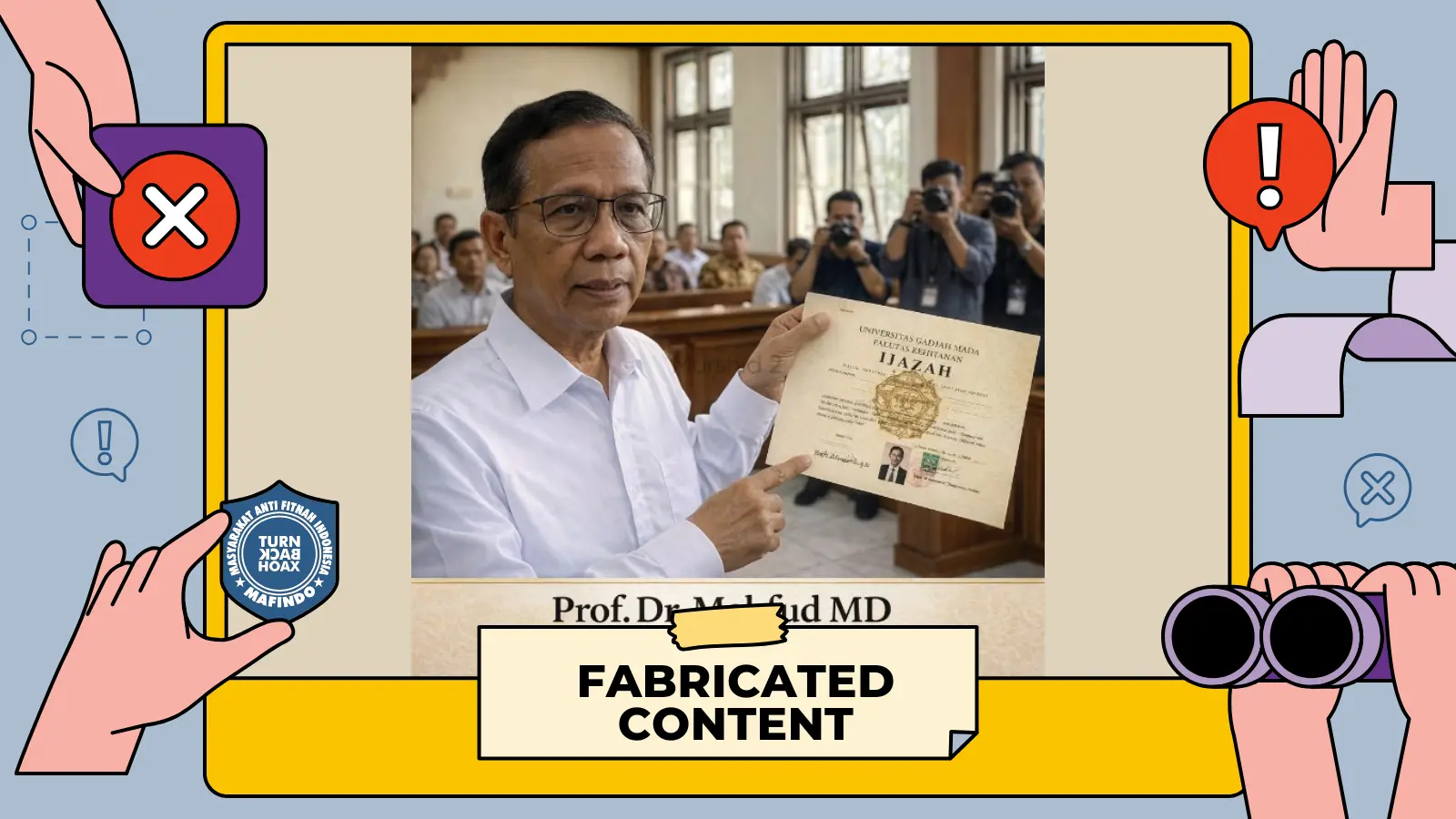 [SALAH] Foto "Mahfud MD Tunjukkan Ijazah Palsu Jokowi di Persidangan"