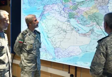 Iran Janji Tanggapi Serangan AS Saat Menyerang Balik Israel