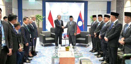 Bertemu PM Lao PDR Siphandone, Presiden Prabowo Bahas Upaya Peningkatan Sektor Perdagangan