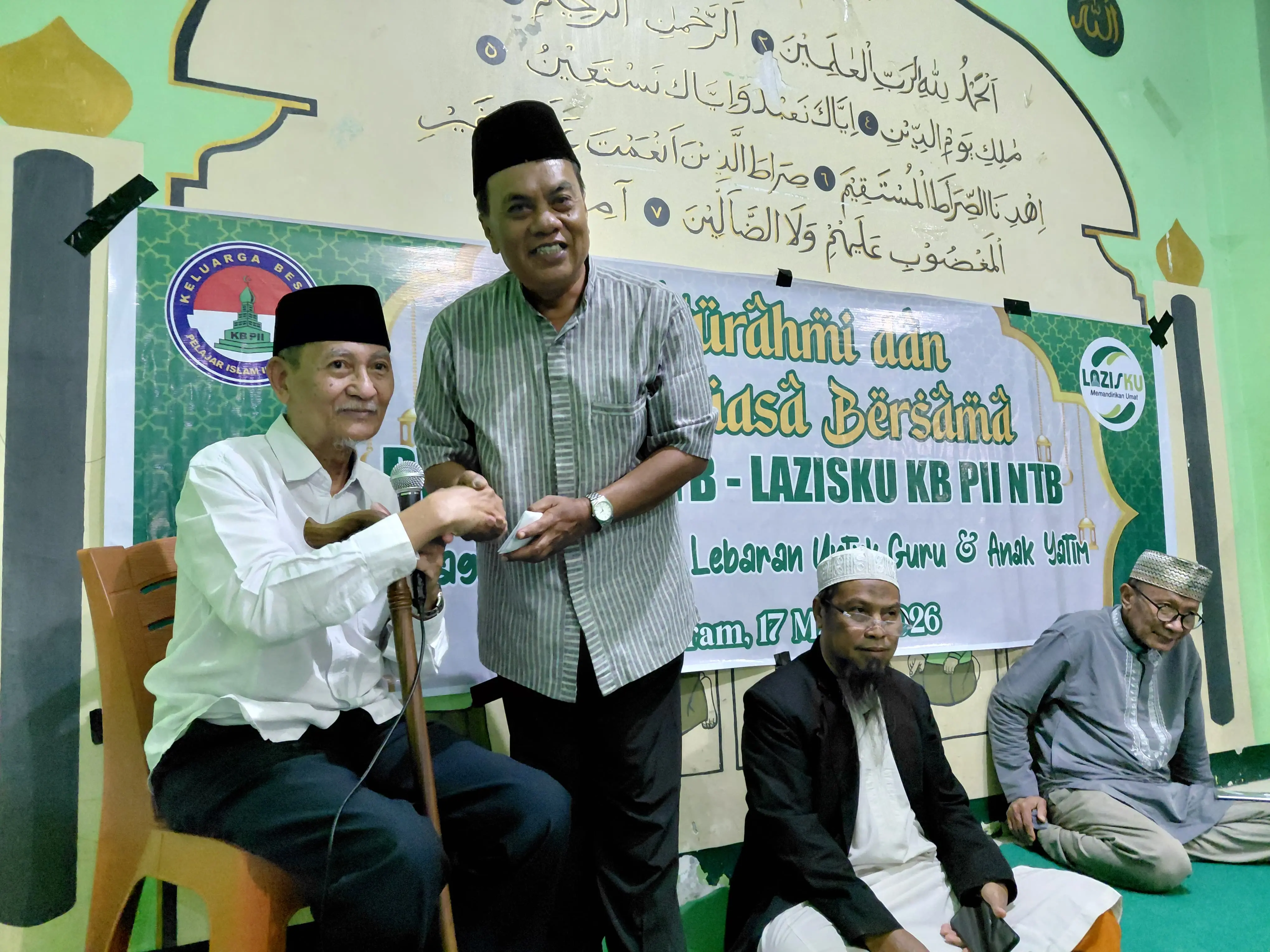 LAZISKU NTB dan PW KBPII NTB Gelar Buka Bersama, Salurkan Bingkisan Lebaran untuk Guru dan Anak Yatim