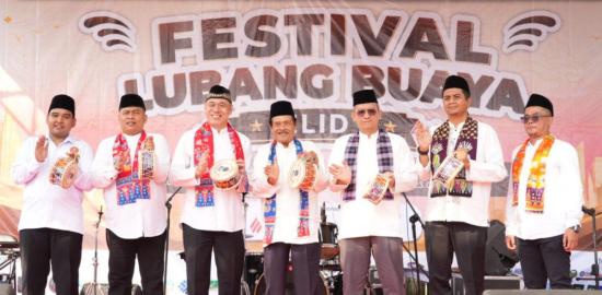Pentas Seni Budaya dan Bazar UMKM Meriahkan Festival Lubang Buaya