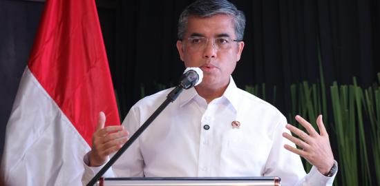 Menaker: Pemerintah Perkuat Perlindungan Pekerja melalui Regulasi Pembatasan Alih Daya