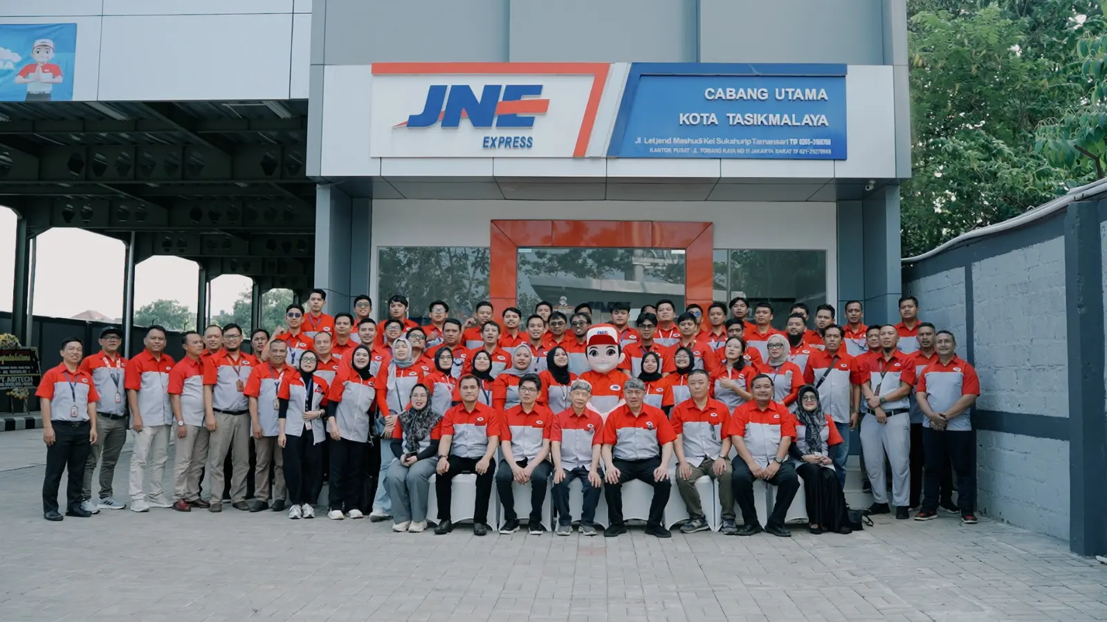 JNE Resmikan Kantor Cabang Utama di Tasikmalaya