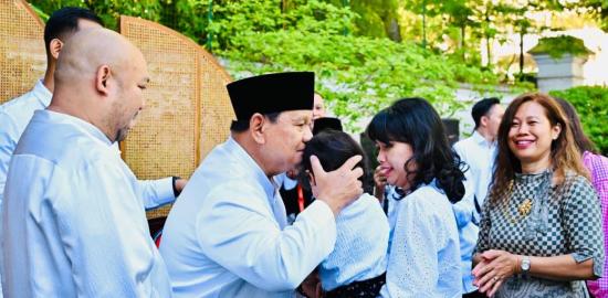 Gema Takbir di Paris, Diaspora Indonesia Rasakan Kehangatan Iduladha Bersama Presiden Prabowo