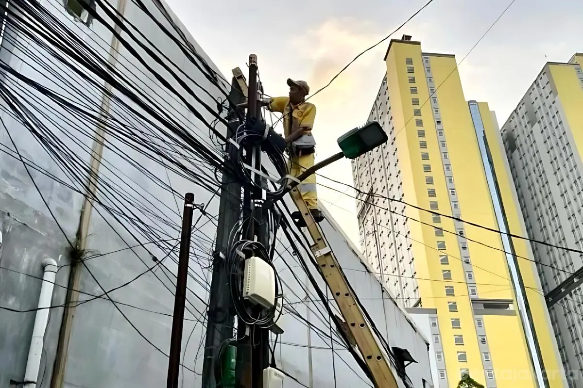 Perbaikan 3.308 Titik Lampu PJU di Jakarta Utara untuk Keamanan Warga